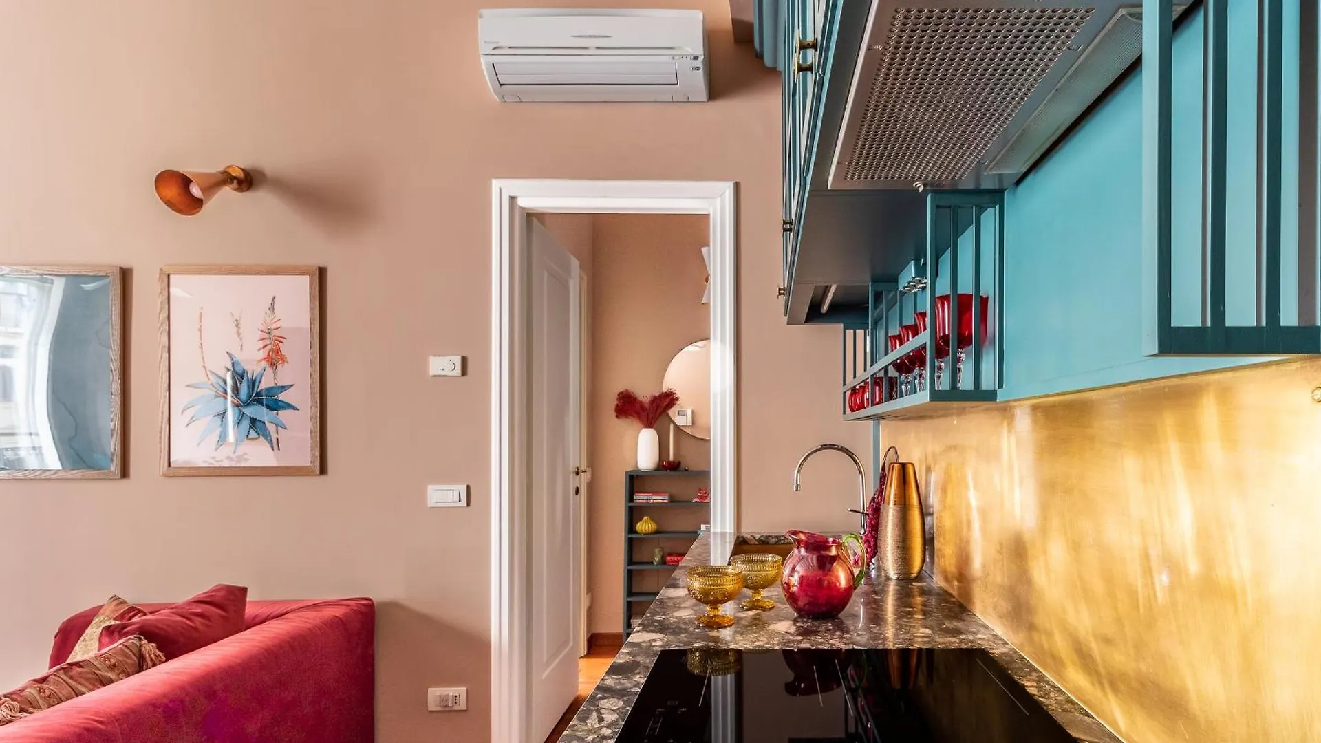 Atelier De Charme In Brera-Duomo Apartment Milan Italy
