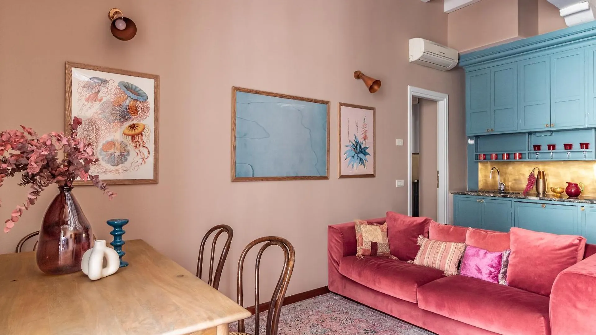 Atelier De Charme In Brera-Duomo Apartment Milan Italy