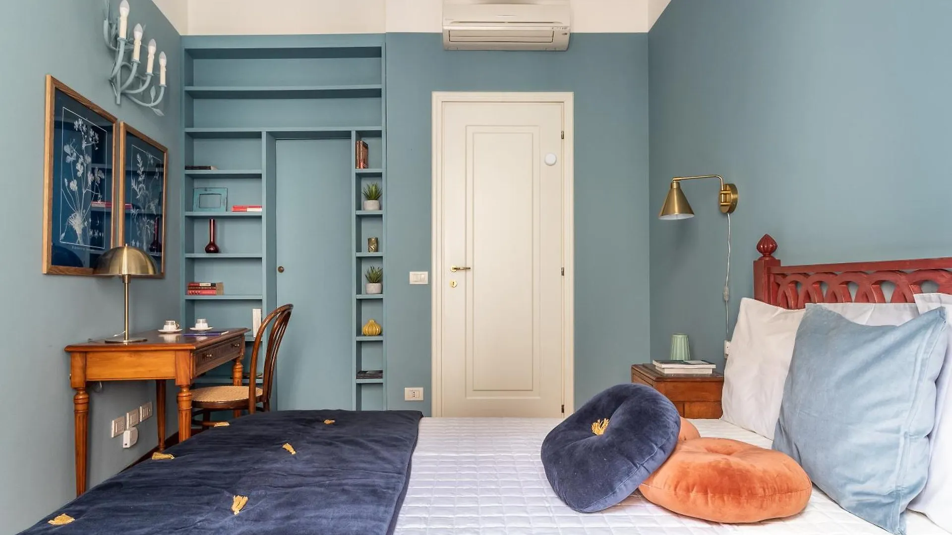 Atelier De Charme In Brera-Duomo Apartment Milan